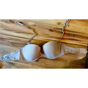 36 D Victoria Secret Push Up Bra